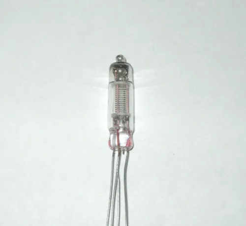 ИВ-15 люминесцентный вакуумный индикатор фото 2